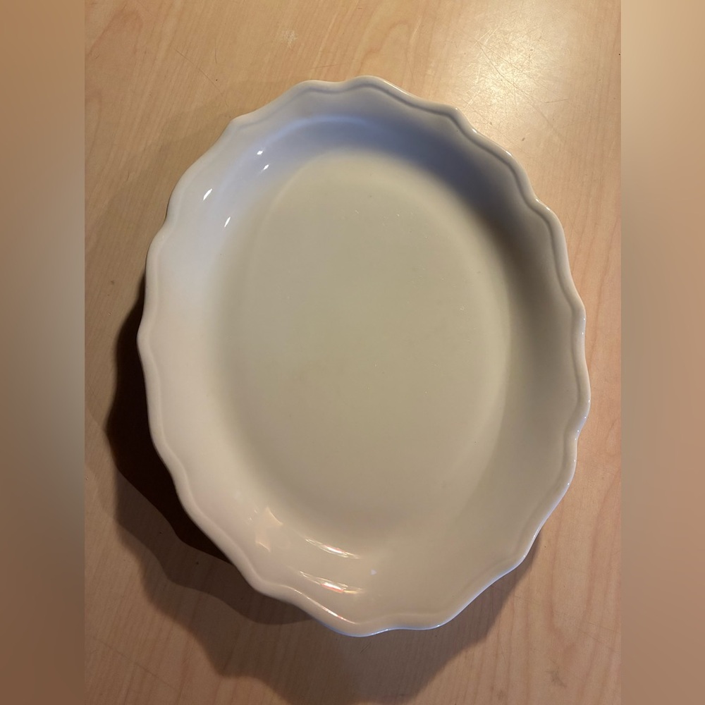 Syracuse China White Scalloped Ceramic Serving Dish 9-c